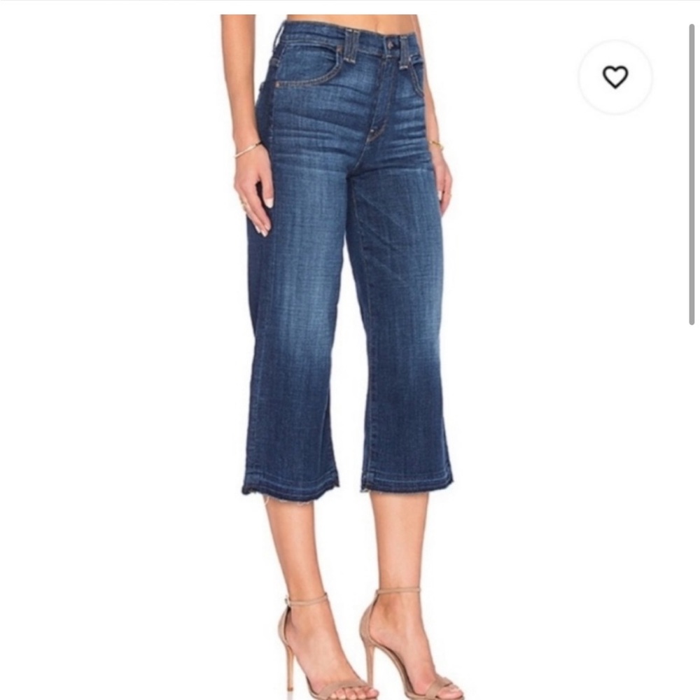 7 for All Mankind Wide Leg Cropped fray hem jeans